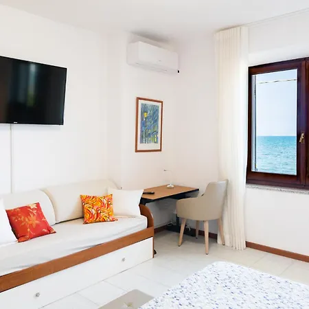 Fausta * La Maddalena (Cagliari)